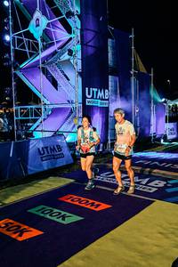 BIB: 
                            <button type="button" onclick="openModal(25252070)" class="btn btn-primary btn-sm float-right btn-popup" data-toggle="modal" data-target=".modal-high-quality">
                        <i class="fas fa-shopping-cart"></i> Add to Cart
                    </button>
                                            <button type="button" onclick="isThisMe(25252070, true)" class="btn btn-success btn-sm float-right btn-popup btn-isme hidden" data-toggle="tooltip" data-placement="bottom" title="นี่คือรูปของคุณใช่ไหม คลิกที่นี่เพื่อเอาเข้าอัลบั้ม">
                        <i class="fas fa-plus"></i> Add to album
                    </button>
                    <button type="button" onclick="isThisMe(25252070, false)" class="btn btn-warning btn-sm float-right btn-popup btn-isnotme hidden">
                        <i class="fas fa-ban"></i> Remove from album
                    </button>